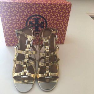 Stunning Two Tone Metallic Strappy Tory Burch Heel